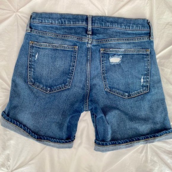 Gap Jean Shorts (Distressed) - Picture 2 of 5